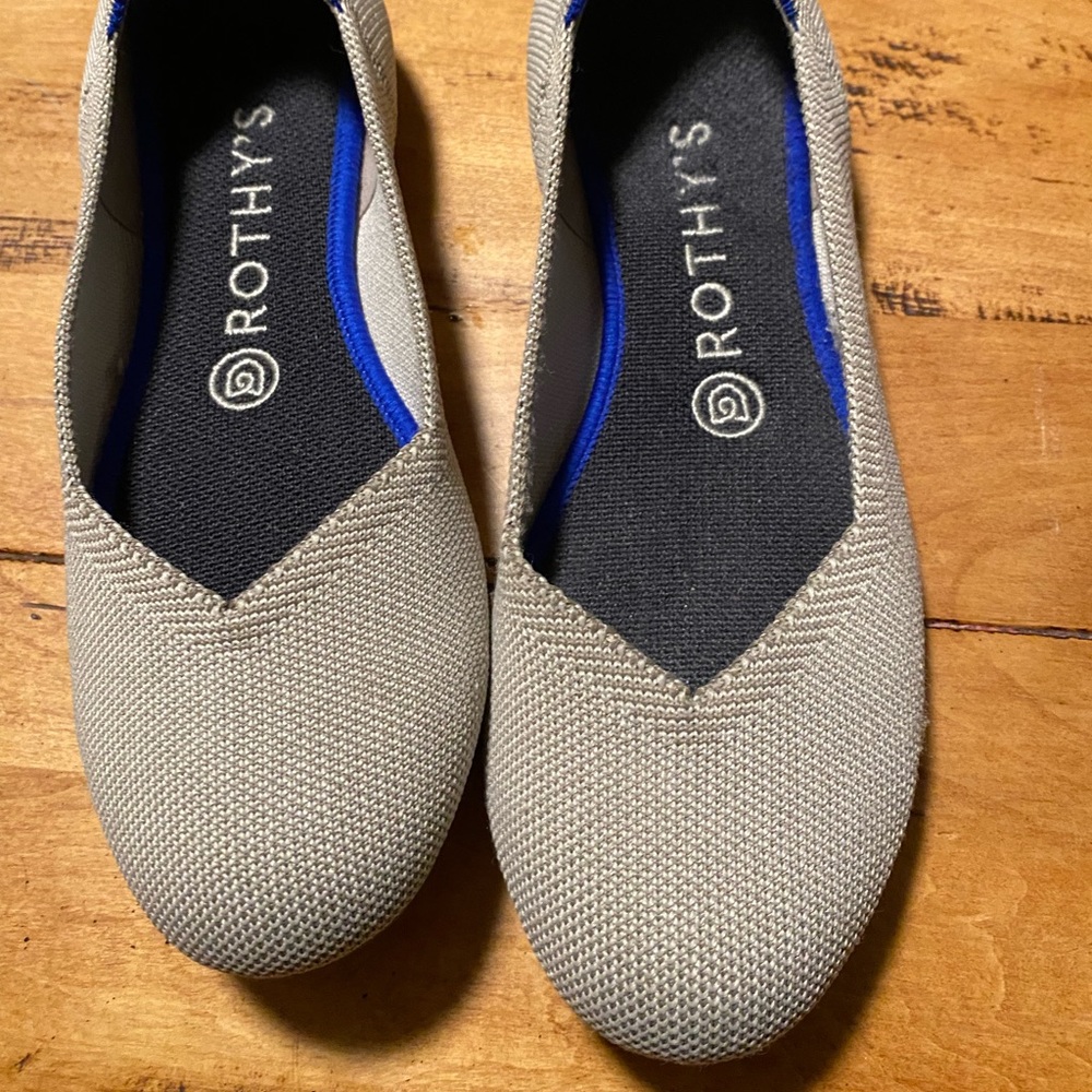 Rothy’s flats cream 7.5